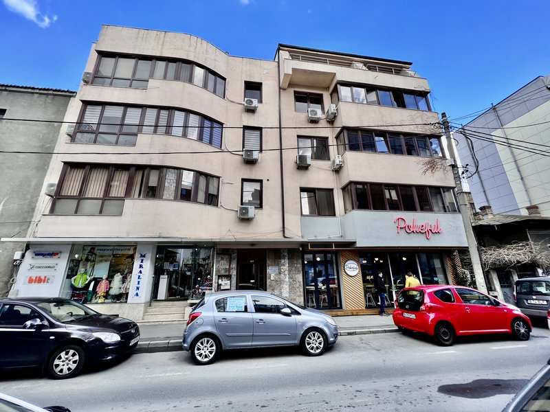 Dorobanti, Petrom, spatiu de birou, all inclusive, 100 mp, 3 camere.