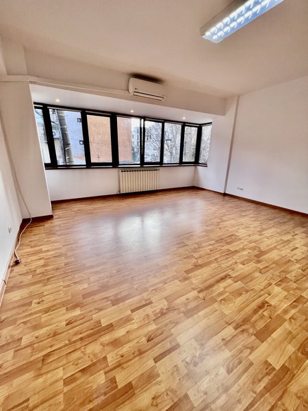 Dorobanti, Petrom, spatiu de birou, all inclusive, 100 mp, 3 camere.