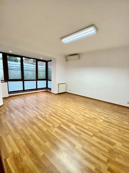 Dorobanti, Petrom, spatiu de birou, all inclusive, 100 mp, 3 camere.