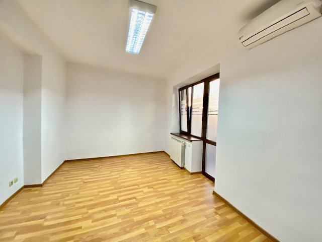 Dorobanti, Petrom, spatiu de birou, all inclusive, 100 mp, 3 camere.